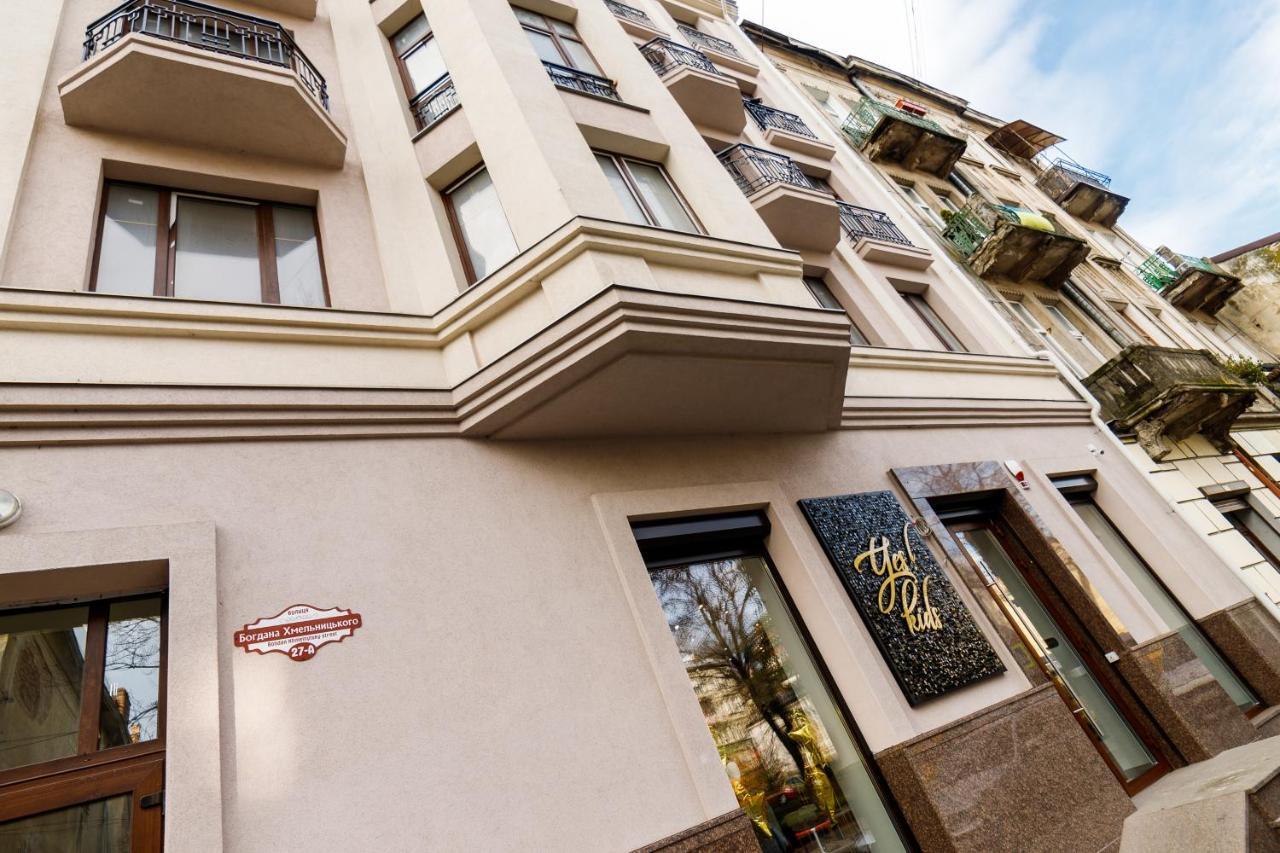 Lux Apartments Lviv Exterior foto